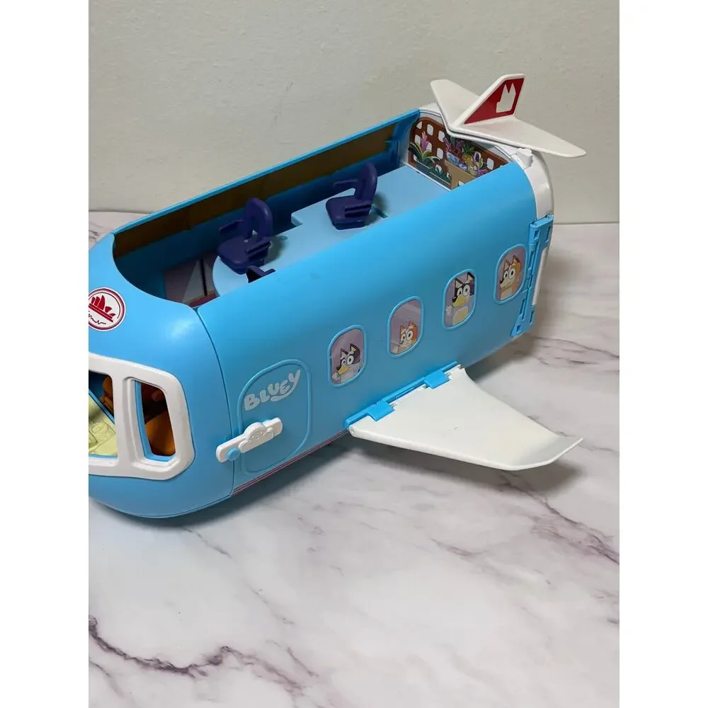 Bluey 3-in-1 Transforming Plane Figure Playset Airplane Boat Resort